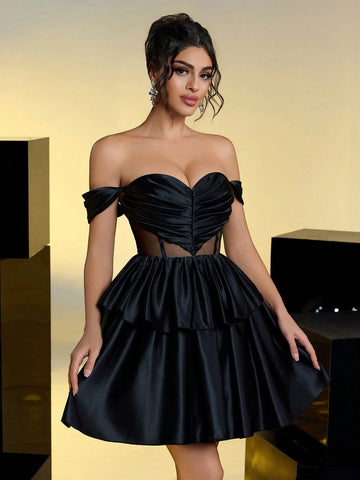 Elegant Romantic Black Heart-Shaped Double Layered Ruffle Waist Bandeau Party Gown