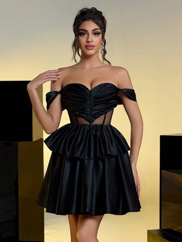 Elegant Romantic Black Heart-Shaped Double Layered Ruffle Waist Bandeau Party Gown