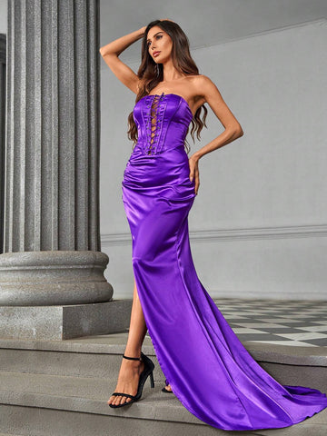 Elegant Strapless Bra Cup Deep V-Neckline Eyelash Lace Decorated Crisscross Waist Bones Slim High-Waist Side-Slit Sexy Mermaid Tail Gown For Various Occasions