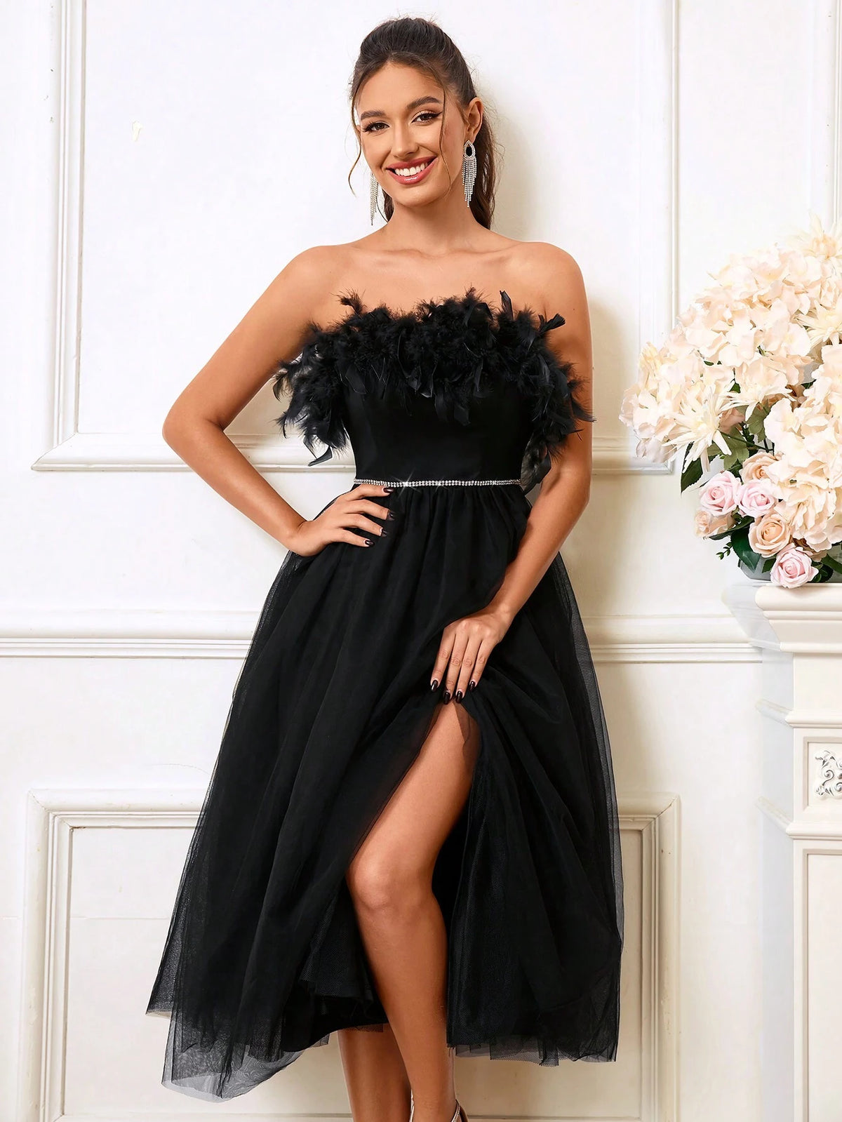 Elegant Strapless Feather Splice A-Line Tulle Evening Dress For Cocktail Party