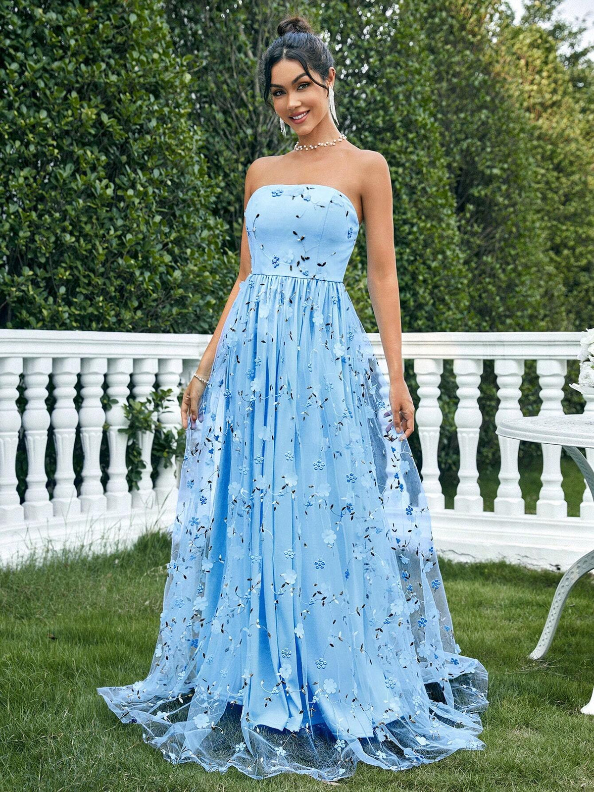 Elegant Strapless Mesh & 3D Flower Women's Prom Dress (Heavy Version)