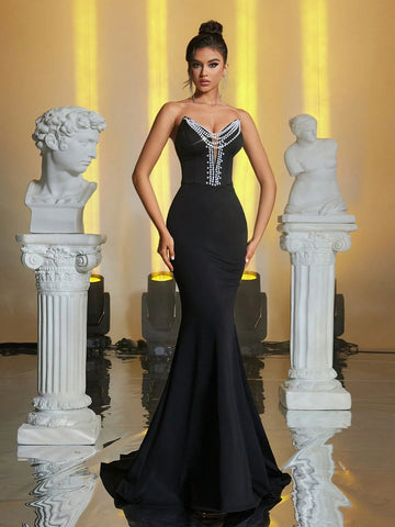 Elegant Strapless V-Neck Skin-Tone Mesh Patchwork Handmade Beaded Neckline Accent High Waist Slim Fit Fishtail Hem Heavy Embellished Formal Dress