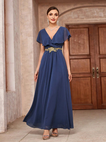 Elegant V-Neck Double Layered Chiffon Bridesmaid Dress With Ruffle Applique