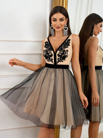 Elegant Women's Black Embroidered Mesh Dress With Contrast Trim, Puffy Mesh Skirt Hem, High-Waist, Backless Design, Suitable For Graduation Parties, School Dances, Afternoon Tea Gatherings, Dates, Parties And Other Formal Occasions