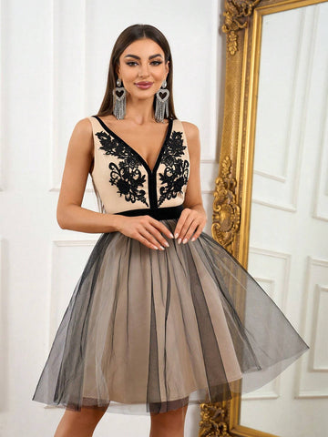 Elegant Women's Black Embroidered Mesh Dress With Contrast Trim, Puffy Mesh Skirt Hem, High-Waist, Backless Design, Suitable For Graduation Parties, School Dances, Afternoon Tea Gatherings, Dates, Parties And Other Formal Occasions