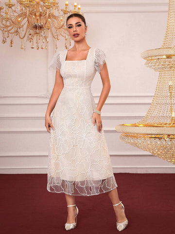 Elegant Women's Long Embroidered Mesh Dress With Square Neckline, Short Balloon Sleeves And Floral Print (Heavy Series)