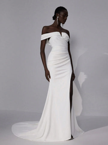 Elegant & Glamorous White V-Neck Off Shoulder Elastic Knit Ruched Design Open Shoulder Bodycon Fishtail High Slit Maxi Dress, Suitable For Wedding, Party, Graduation, Vacation
