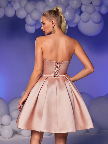 Elegant & Luxurious Peach Strapless Ruffled Collar Backless Tie Design High Waist Flared Short Dress, Suitable For Weddings, Graduation, Vacation, Bachelorette Party, Prom