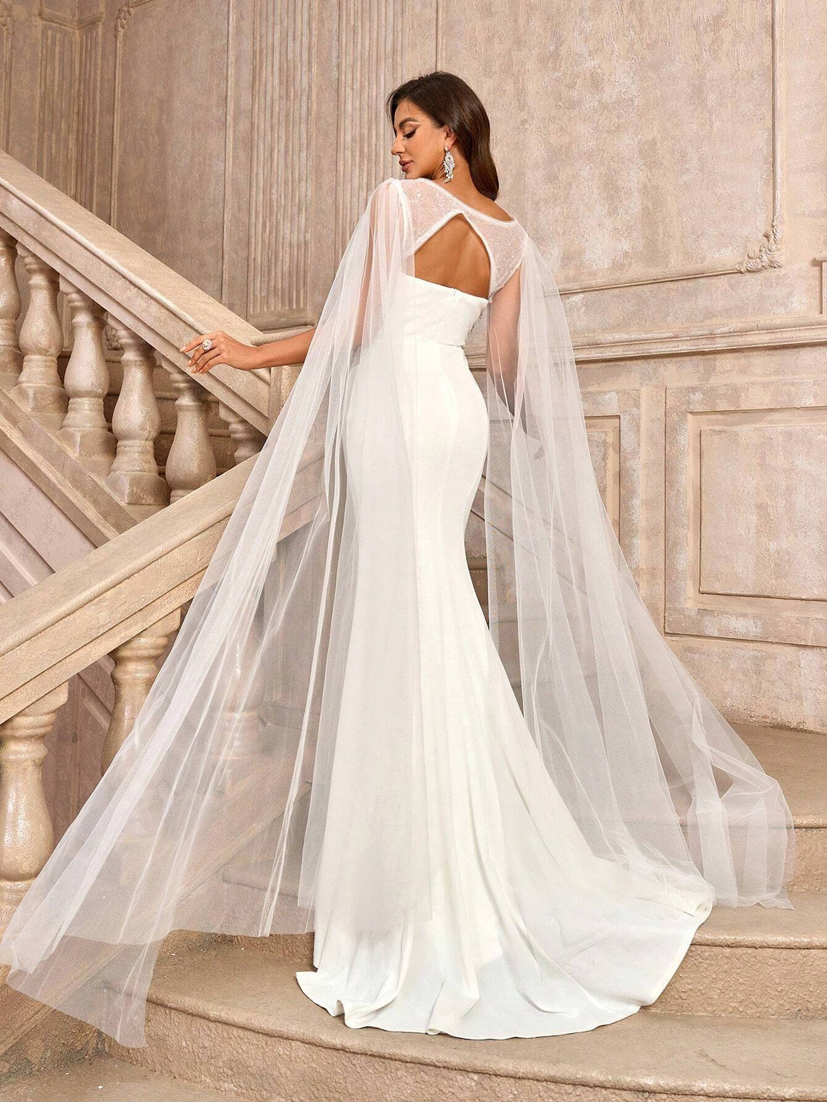 Elegant & Romantic 2pcs Luxurious Beaded Mesh & Chiffon Coat With Bodycon Mermaid Tail Wedding Dress