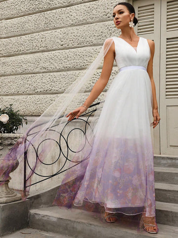 Elegant & Romantic Flower Pattern Printed Gradient V-Neck Sleeveless Wedding Dress