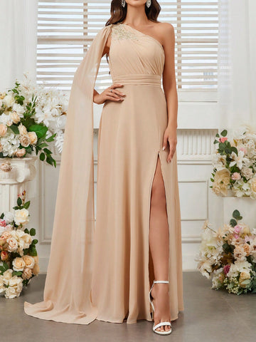 Embroidery Sticker Detail, Single Shoulder, Extra Long Cape Sleeve, High Front Slit, Bridesmaid Dress Wi
