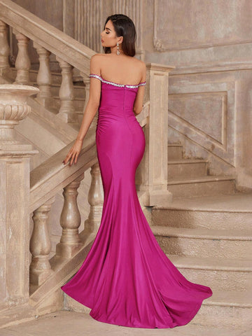 Gorgeous And Sexy Off Shoulder Neckline With Luxurious Beaded Decor On The Chest And Waist, Fishbone Lines And Slim-Fitting Design, And Flared Hem With A Fish-Tail Train, Evening Dress For Formal Occasions