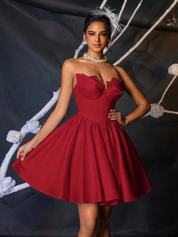 Gorgeous Elegant Noble Cute White Stretchy Floral Lace Patchwork Satin Finish Bustier High Waist Maxi Skirt With Waist Belt, Suitable For Bachelorette Party, Wedding, Graduation, Vacation, Bride's Gift