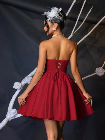 Gorgeous Elegant Noble Cute White Stretchy Floral Lace Patchwork Satin Finish Bustier High Waist Maxi Skirt With Waist Belt, Suitable For Bachelorette Party, Wedding, Graduation, Vacation, Bride's Gift