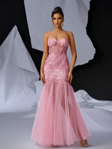 Gorgeous Sexy Strapless Lace Mermaid Evening Dress With Back Tie And Lace Hem