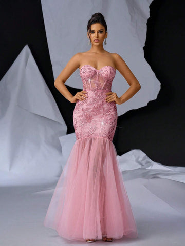 Gorgeous Sexy Strapless Lace Mermaid Evening Dress With Back Tie And Lace Hem