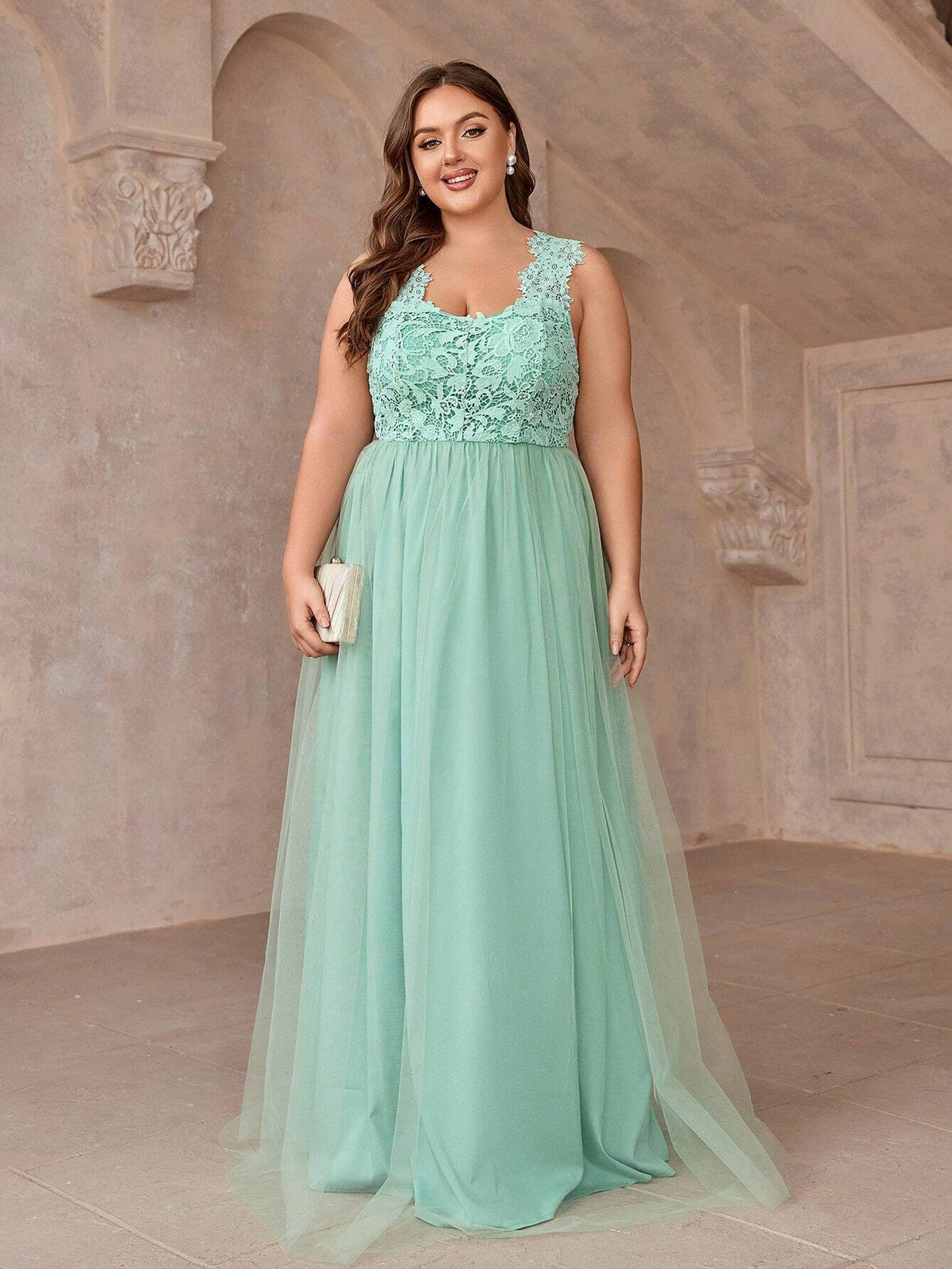 Lace Patchwork Elegant Plus Size Bridesmaid Dress