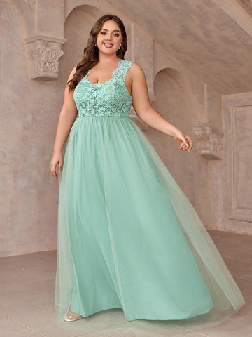 Lace Patchwork Elegant Plus Size Bridesmaid Dress