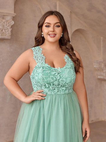 Lace Patchwork Elegant Plus Size Bridesmaid Dress