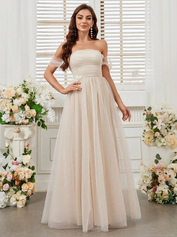 Ladies Elegant Romantic Bridesmaid Dress Line Shoulder Body Pleated Design Decal Details Flowing Ap