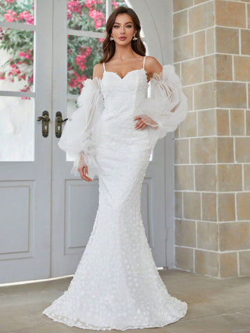 Mermaid Style Wedding Dress With Oversized Lantern Sleeves