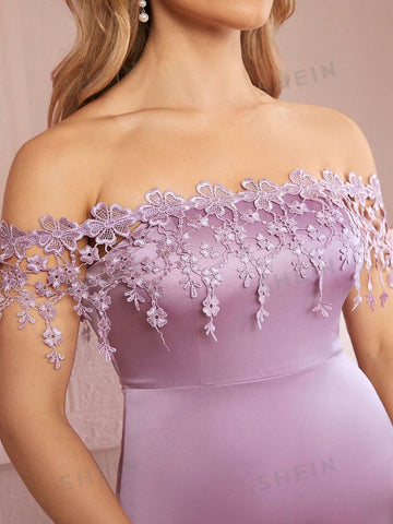 Off Shoulder Appliques Detail Mermaid Hem Bridesmaid Dress