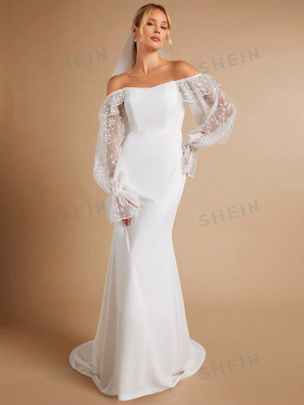 Off Shoulder Contrast Embroidery Mesh Flounce Sleeve Mermaid Hem Wedding Dress Without Veil