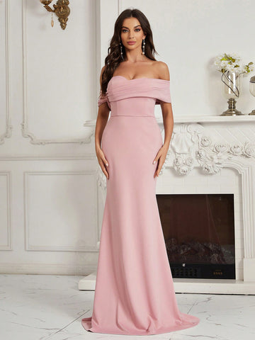 Off Shoulder Mermaid Hem Bridesmaid Dress