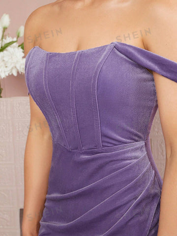 Off Shoulder Split Thigh Velvet Dress