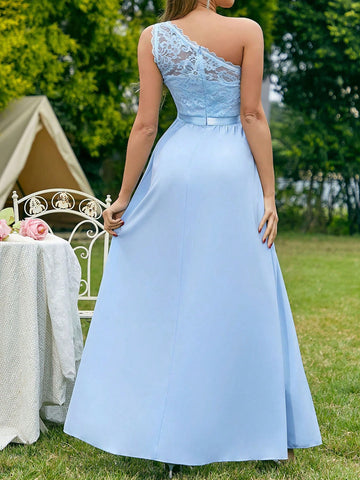 One-Shoulder Lace Patchwork High Slit Waist-Cinching Bridesmaid Maxi Dress