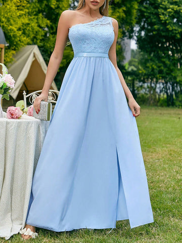 One-Shoulder Lace Patchwork High Slit Waist-Cinching Bridesmaid Maxi Dress