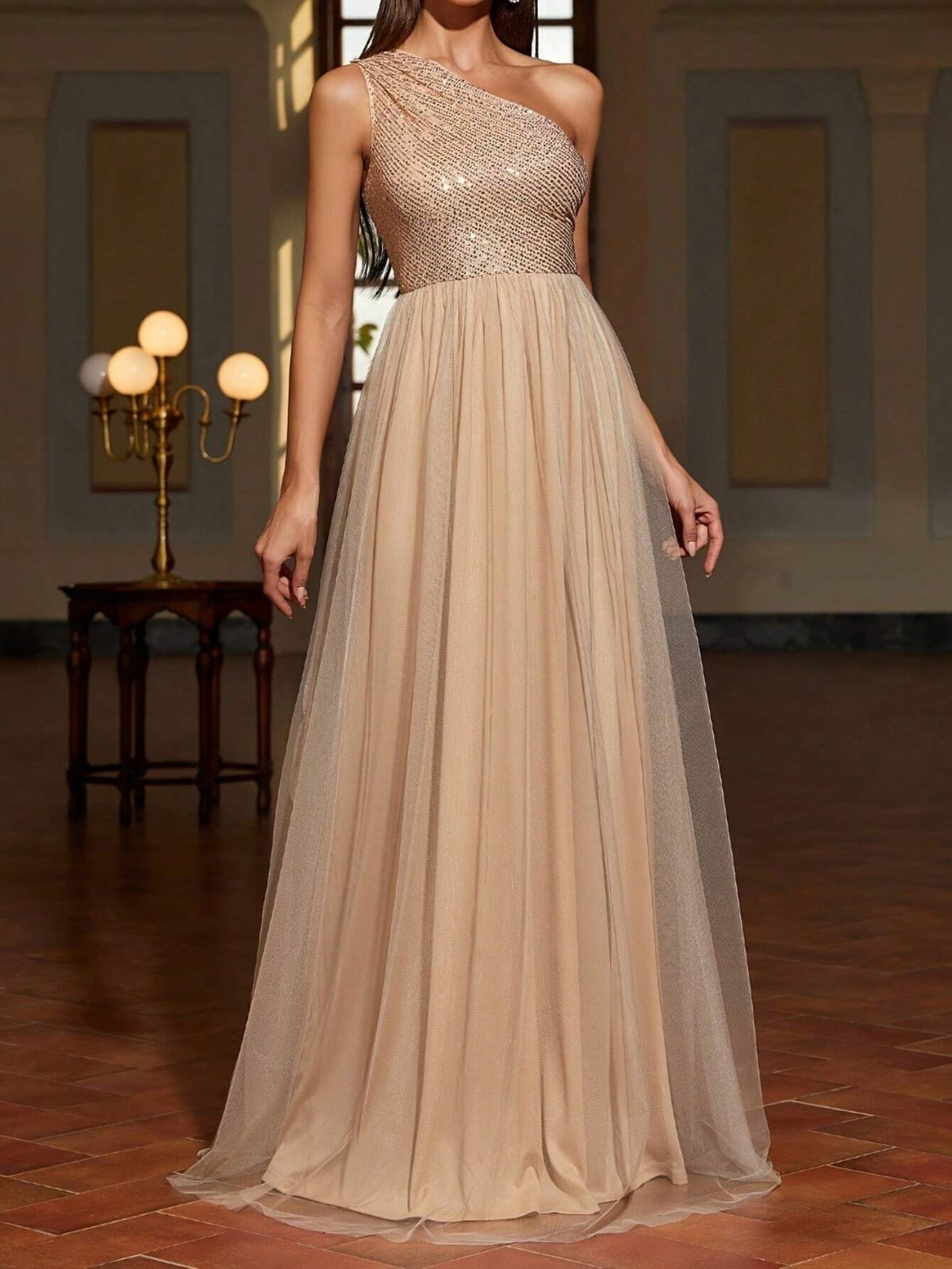 One-Shoulder Shiny Tulle Bridesmaid Dress With Long Skirt