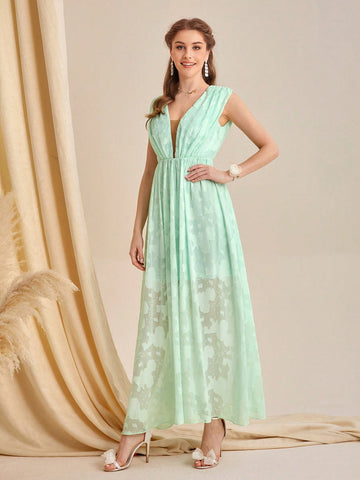 lunging Neck Floral Jacquard Bridesmaid Dress