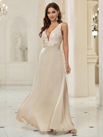 Belle Plunging Neck Jacquard Bodice Maxi Bridesmaid Dress