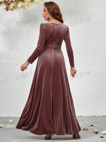 Plunging Neck Ruched Waist Velvet Bridesmaid Dress
