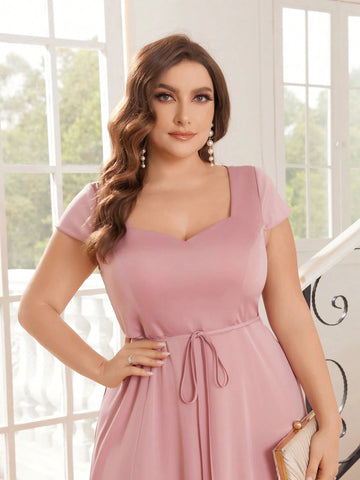 Plus-Size Ladies' Bridesmaid Dress With Sweetheart Neckline, High Slit And Bow Detail