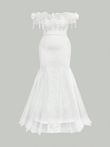 Plus Size Romantic Floral Strapless Mermaid Wedding Dress With Court Train