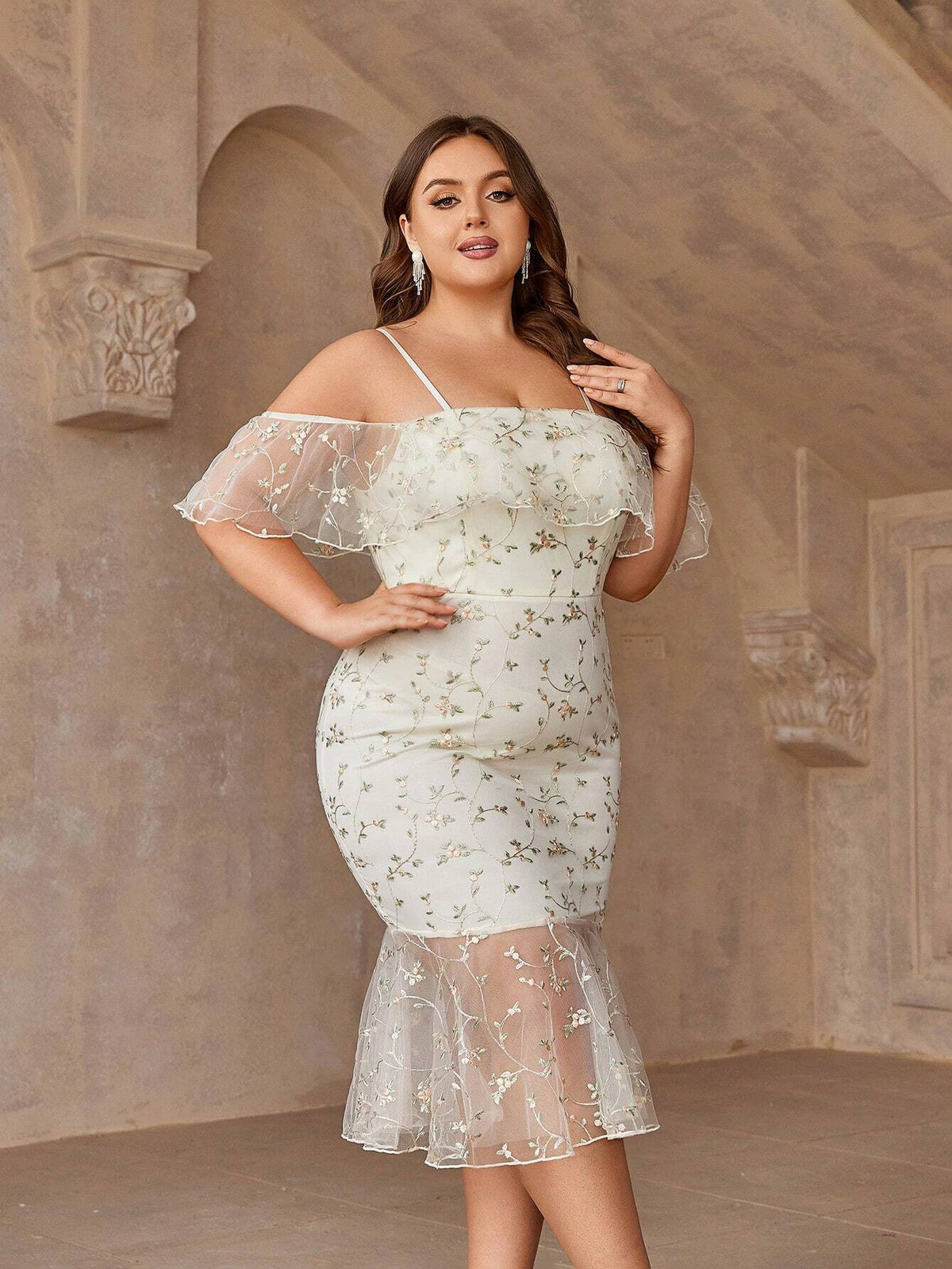Plus Size Women's Off-The-Shoulder Light Apricot Embroidered Flower Sweetheart Neckline Mermaid Cocktail Party Dress