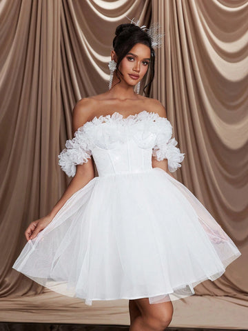 Romantic, Elegant & Luxury White Rhinestoned Net Tulle 3D Floral Applique Decor Front Fish Tail Ruffles Mini Skirt, Bridal Wedding Party Guest Dress