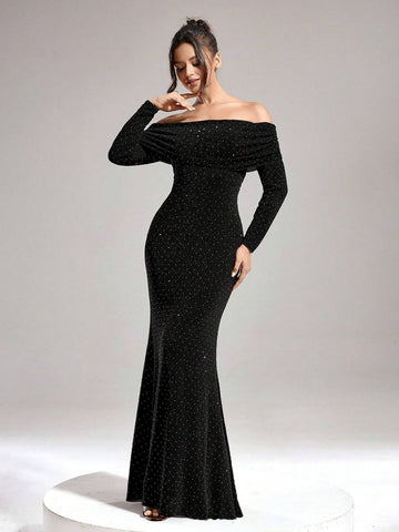 Autumn And Winter Women's Solid Color Hot Diamond Fashion Slim One-Shoulder Banquet Party Long Black Dress, The Fabric Is Super Stretchy And Inclusive