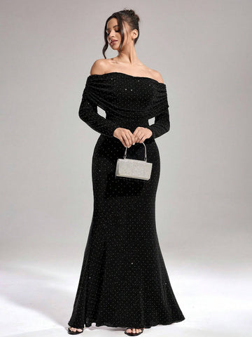 Autumn And Winter Women's Solid Color Hot Diamond Fashion Slim One-Shoulder Banquet Party Long Black Dress, The Fabric Is Super Stretchy And Inclusive