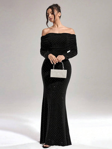 Autumn And Winter Women's Solid Color Hot Diamond Fashion Slim One-Shoulder Banquet Party Long Black Dress, The Fabric Is Super Stretchy And Inclusive