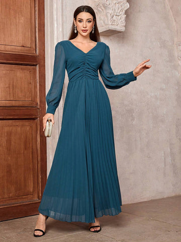 Women's Solid Pleated V-Neck Ball Gown Dress With Oversized Skirt