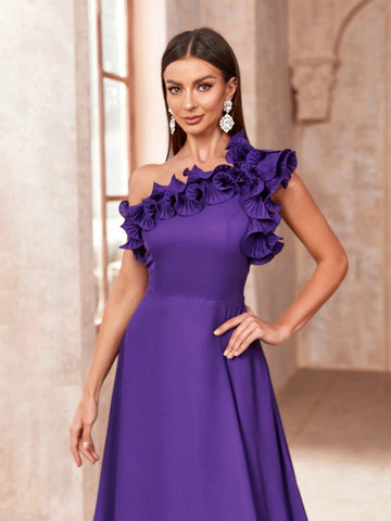 Solid Color Strapless Floor-Length Evening Dress With Ruffle Detail