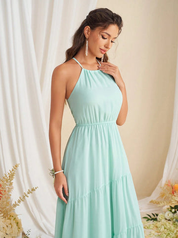 Solid Color Tiered Hem Halter Bridesmaid Dress