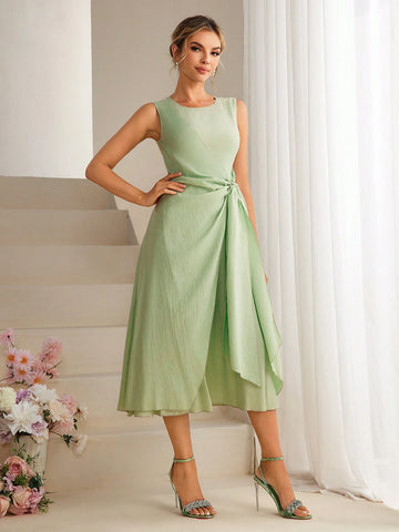 Textured Strap Sleeveless Bridesmaid Dress