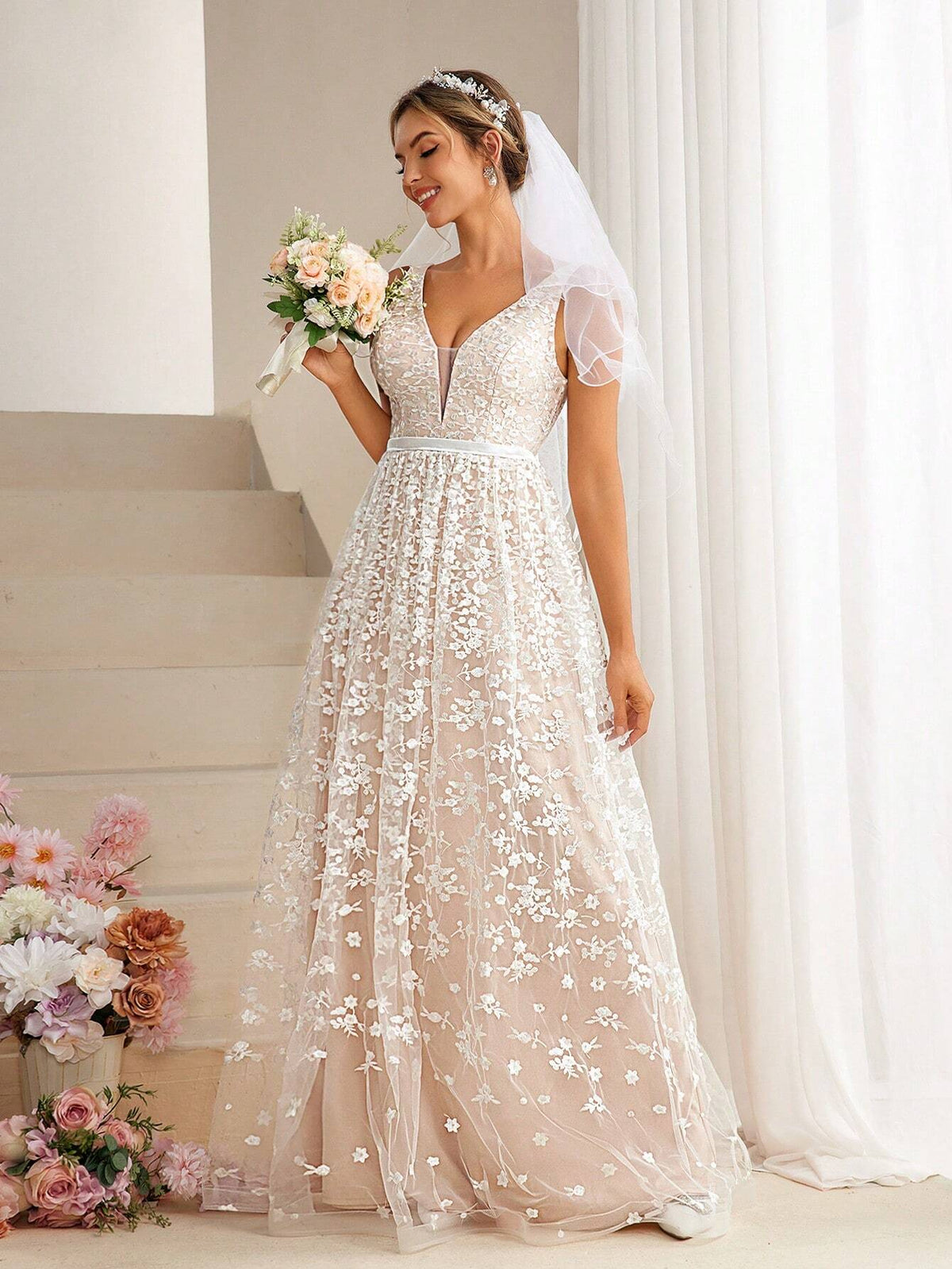 V-Neck Lace Floral Embroidery Dress