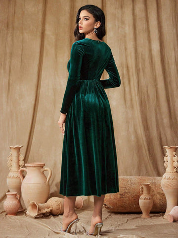 Women's Beaded & Rhinestone Embellished Formal Ball Gown Dress