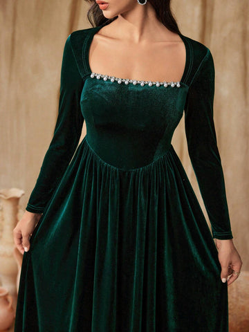 Women's Beaded & Rhinestone Embellished Formal Ball Gown Dress