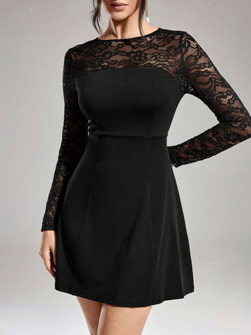Women's Elegant Contrast Lace Long Sleeve Round Neck Formal Evening Dress (Embellished)